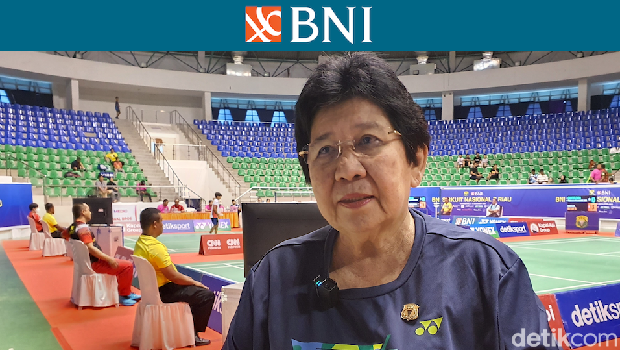 Kabid Perwasitan dan Turnamen PBSI Mimi Irawan di BNI Sirnas B Pekanbaru 2023